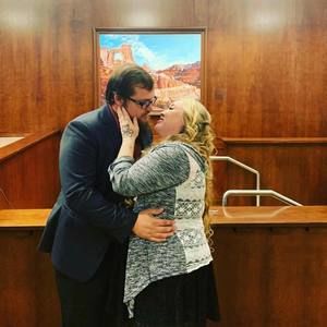 Meet your Posher, Bobbilee